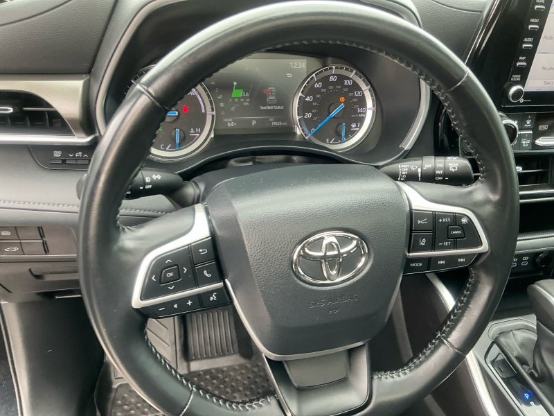 2022 Toyota Highlander Hybrid Hybrid XLE