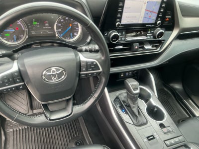 2022 Toyota Highlander Hybrid Hybrid XLE