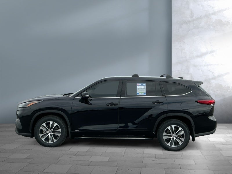 2022 Toyota Highlander Hybrid Hybrid XLE