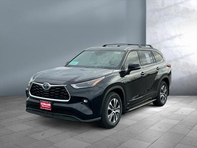 2022 Toyota Highlander Hybrid Hybrid XLE