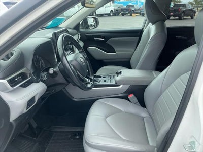 2021 Toyota Highlander XLE