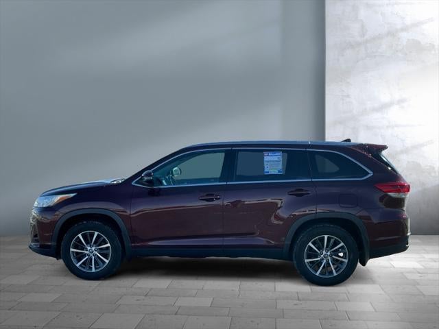 2019 Toyota HIGHLANDER XLE