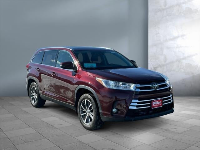 2019 Toyota HIGHLANDER XLE