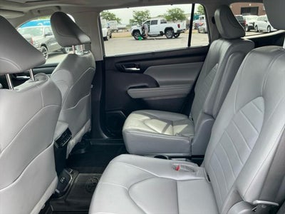 2023 Toyota Highlander Hybrid Hybrid XLE