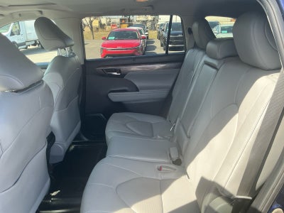 2024 Toyota HIGHLANDER Limited