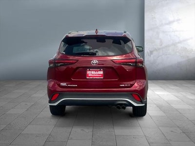 2023 Toyota Highlander XSE
