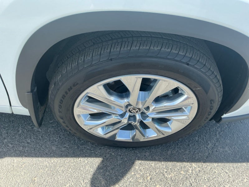 2024 Toyota HIGHLANDER Limited