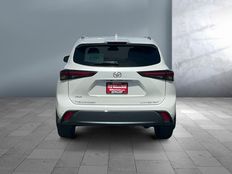 2024 Toyota HIGHLANDER Limited