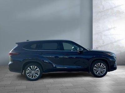2024 Toyota HIGHLANDER Platinum