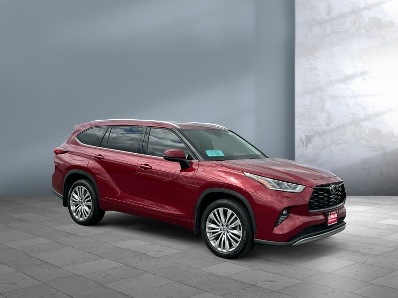 2023 Toyota Highlander Platinum