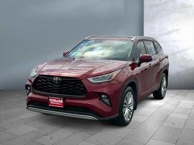 2023 Toyota Highlander Platinum