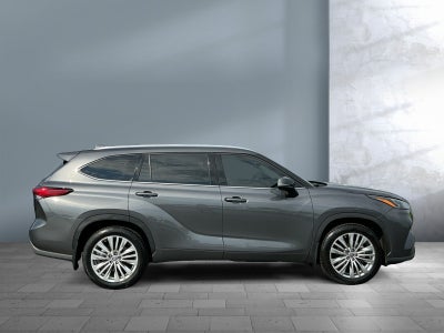 2023 Toyota Highlander Platinum