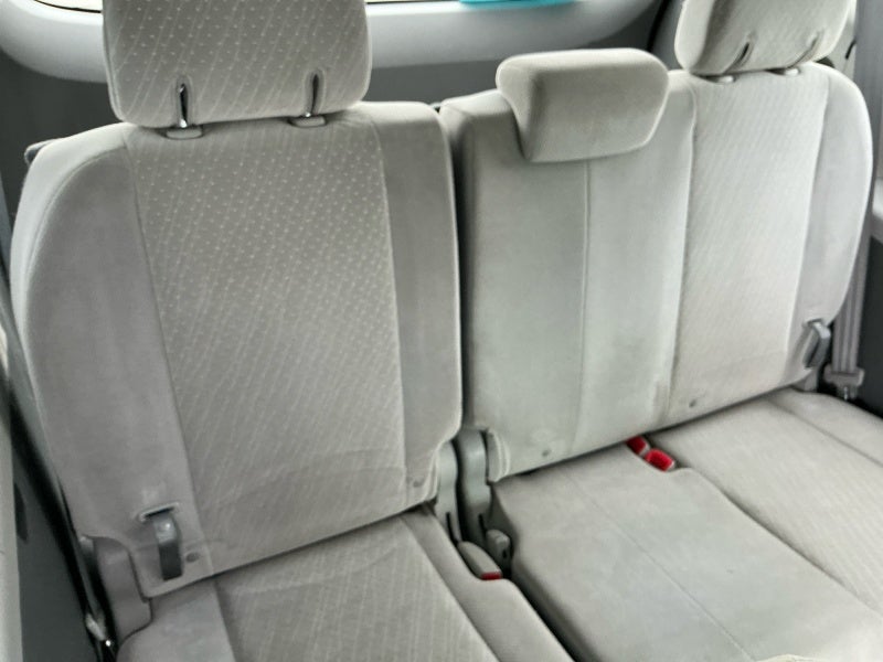 2019 Toyota SIENNA LE 3.5L LE