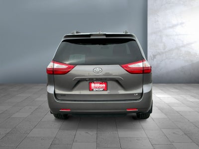 2019 Toyota SIENNA LE 3.5L LE