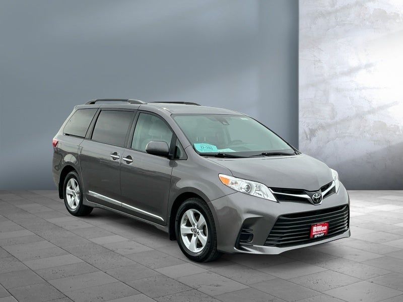 2019 Toyota SIENNA LE 3.5L LE
