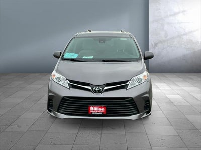 2019 Toyota SIENNA LE 3.5L LE