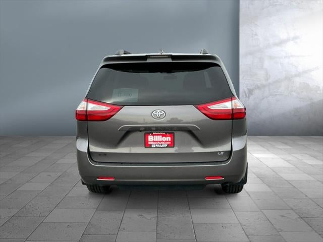 2019 Toyota SIENNA LE 3.5L LE