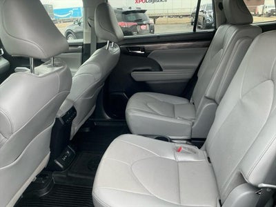 2022 Toyota HIGHLANDER HYBRD Hybrid Limited