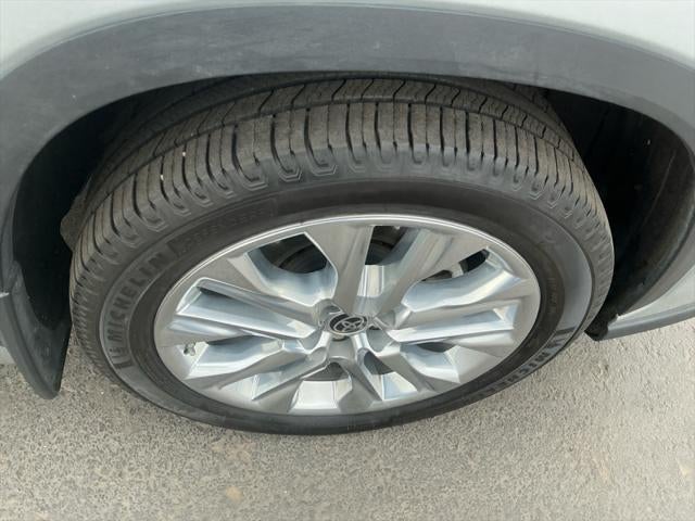 2022 Toyota HIGHLANDER HYBRD Hybrid Limited