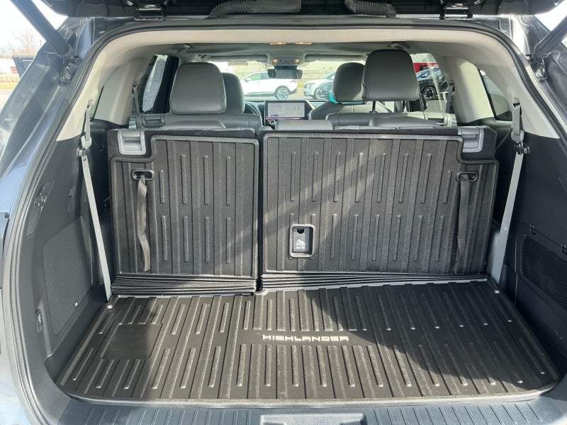 2023 Toyota HIGHLANDER HYBRD Hybrid Limited