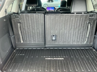 2023 Toyota Highlander Hybrid Hybrid Limited