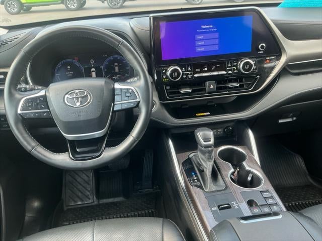 2023 Toyota Highlander Hybrid Hybrid Limited