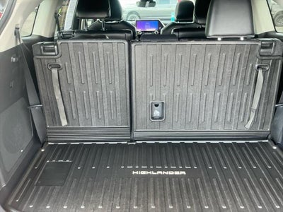 2023 Toyota Highlander Hybrid Hybrid Limited