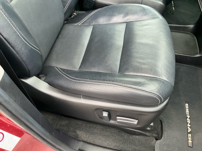 2018 Toyota SIENNA SE 3.5L SE