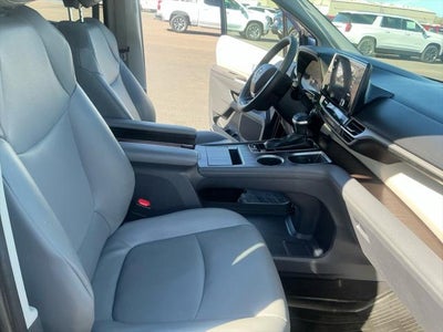 2024 Toyota Sienna XLE