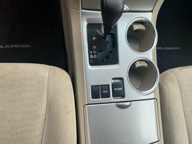 2013 Toyota HIGHLANDER Plus