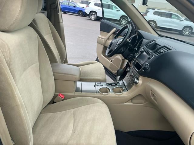 2013 Toyota HIGHLANDER Plus