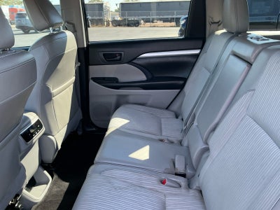 2019 Toyota Highlander LE