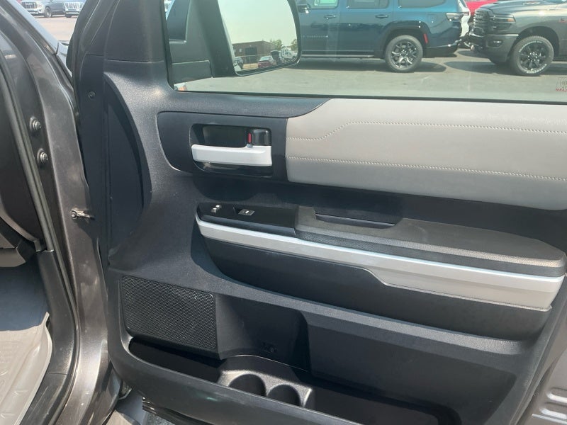 2014 Toyota TUNDRA 4X4 LTD