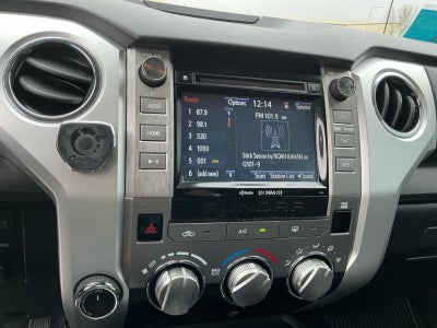 2018 Toyota TUNDRA 4X4 SR5