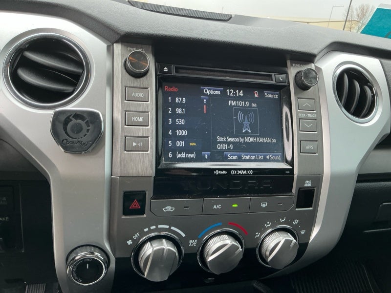 2018 Toyota TUNDRA 4X4 SR5