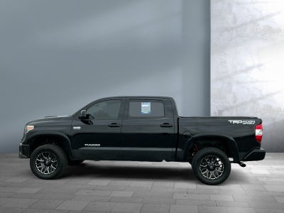 2018 Toyota TUNDRA 4X4 SR5