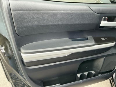 2018 Toyota TUNDRA 4X4 SR5