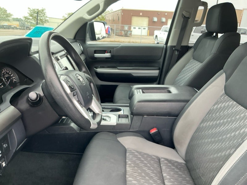 2019 Toyota Tundra 4WD SR5
