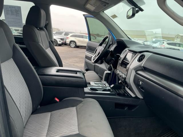 2017 Toyota TUNDRA 4X4 SR5