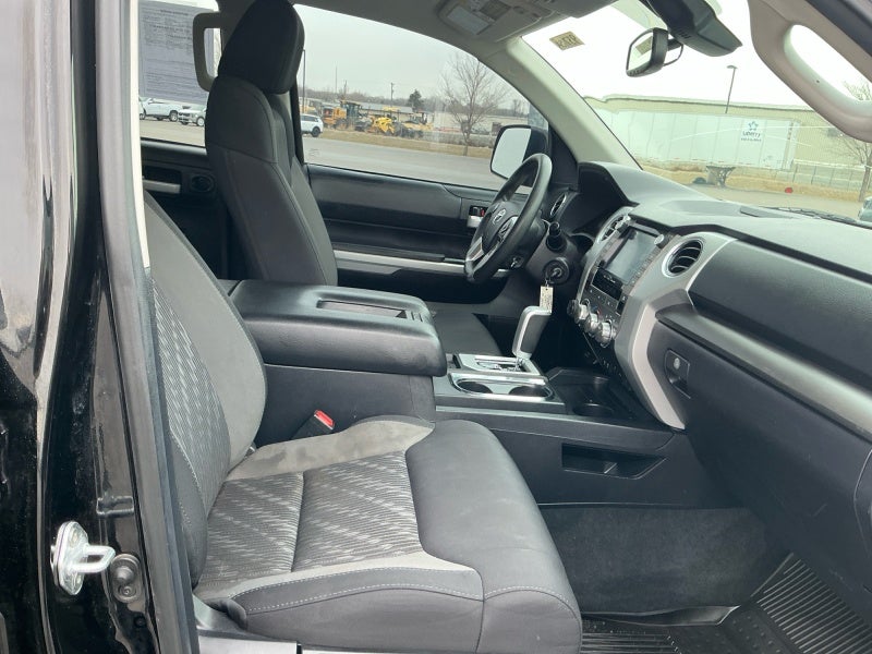 2021 Toyota Tundra 4WD SR5