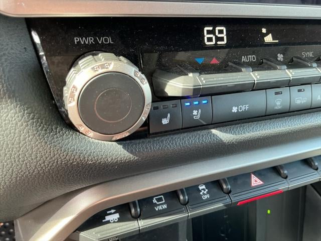 2023 Toyota TUNDRA 4X4 Limited