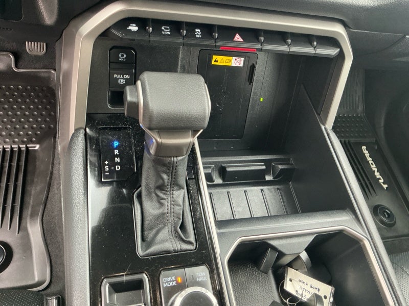 2023 Toyota TUNDRA 4X4 Limited