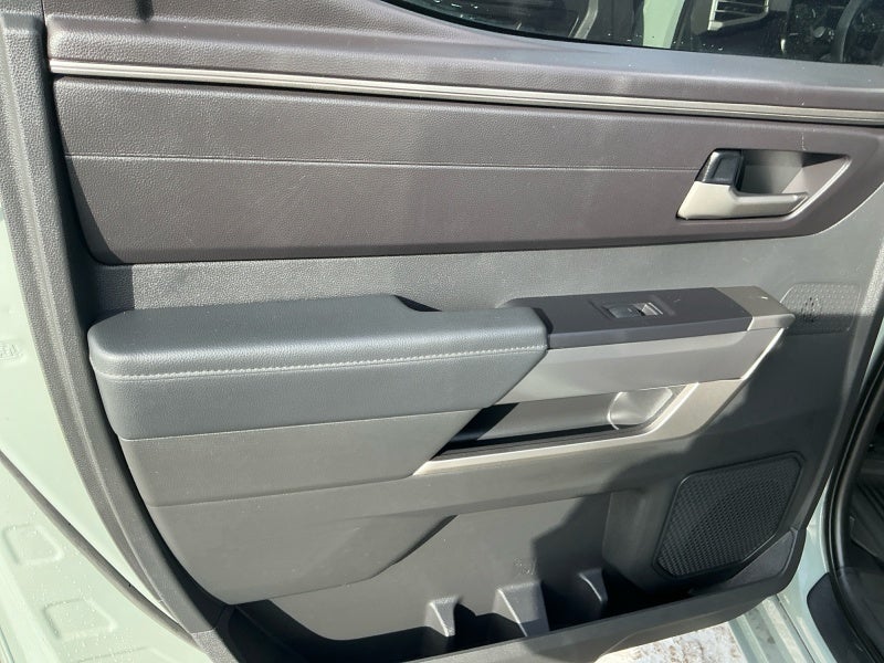 2024 Toyota TUNDRA 4X4 SR5