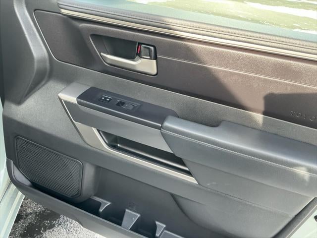 2024 Toyota TUNDRA 4X4 SR5