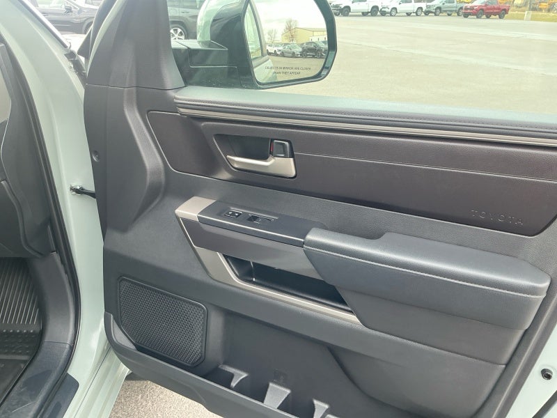 2025 Toyota Tundra 4WD SR5