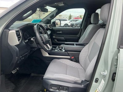 2025 Toyota TUNDRA 4X4 SR5