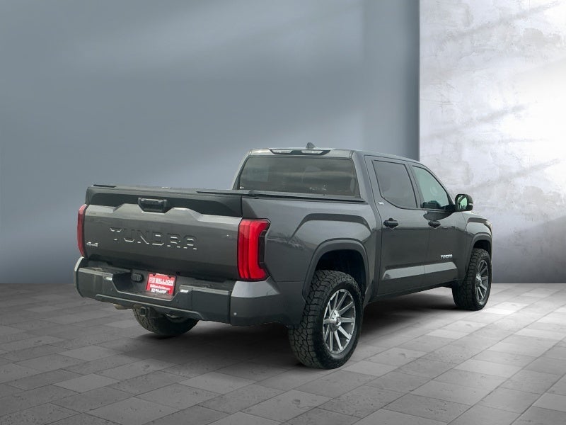 2023 Toyota TUNDRA 4X4 SR5