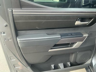 2023 Toyota TUNDRA 4X4 SR5