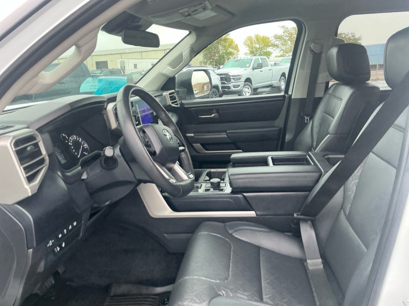 2024 Toyota Tundra 4WD SR5