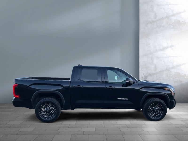 2025 Toyota TUNDRA 4X4 SR5